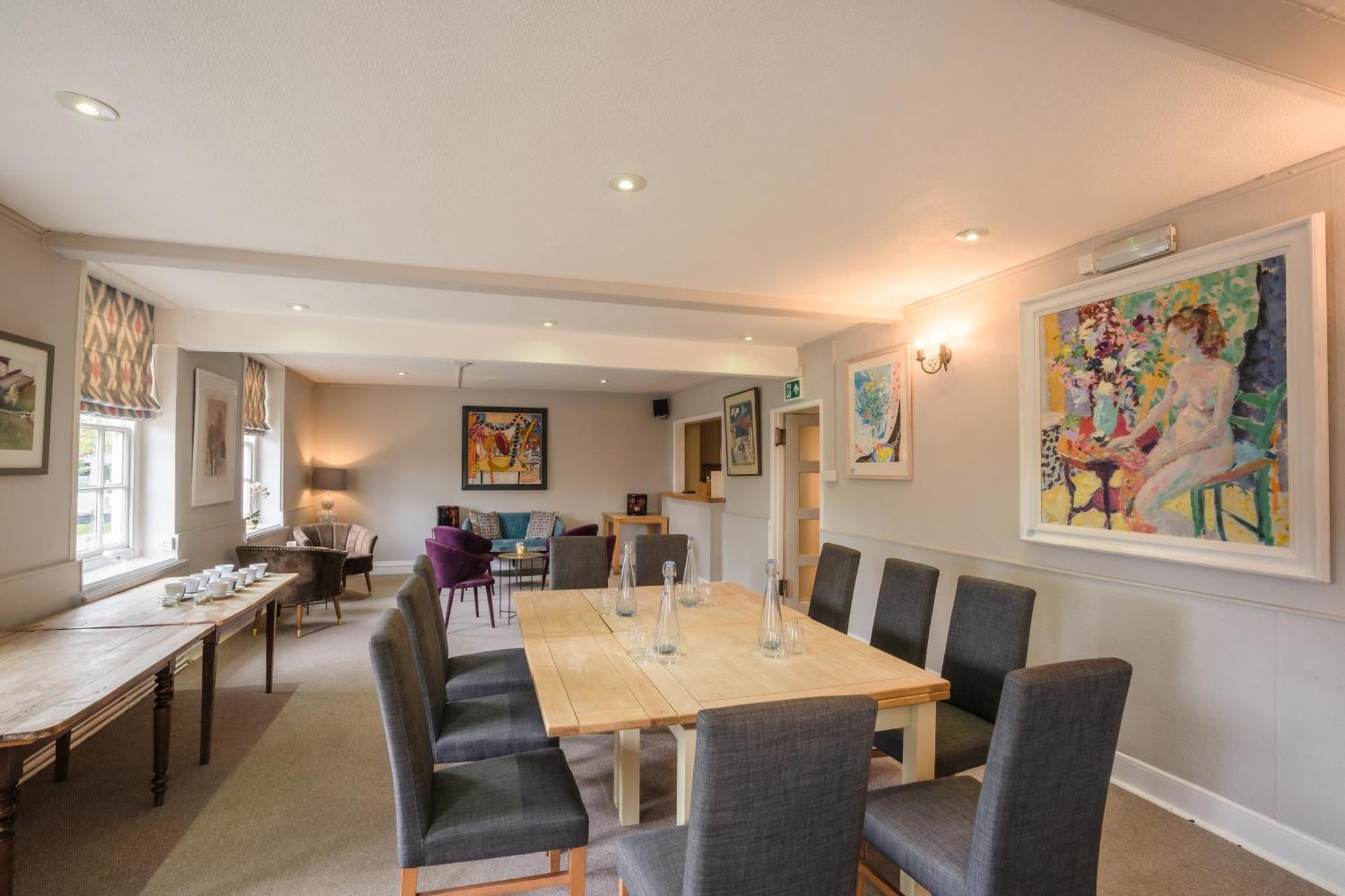 The Loddon Swan Bed & Breakfast Exterior photo
